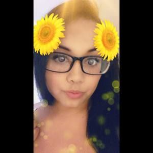 Meet your Posher, Rina